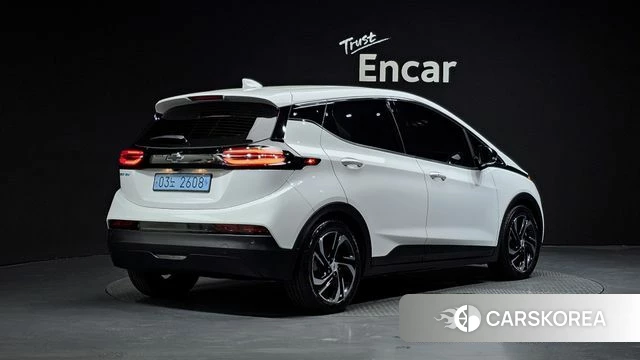 Chevrolet (GM Daewoo) New Bolt EV 2023 Белый из Кореи