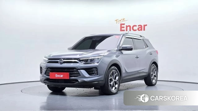 Ssangyong Beautiful Korando 2019 Серебристо-серый из Кореи