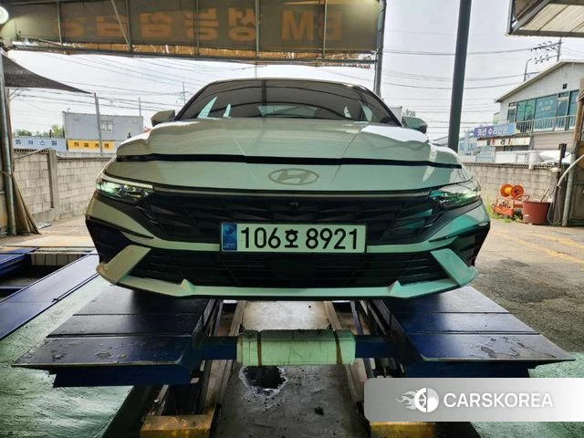 Hyundai The New Avante (CN7) 2024 Белый из Кореи