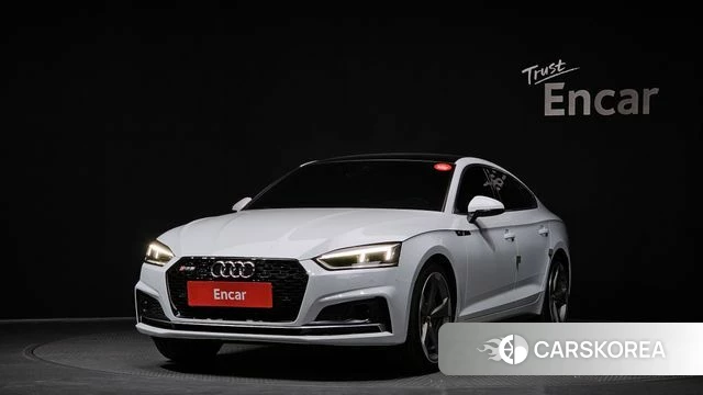 Audi A5 (F5) 2019 Белый из Кореи