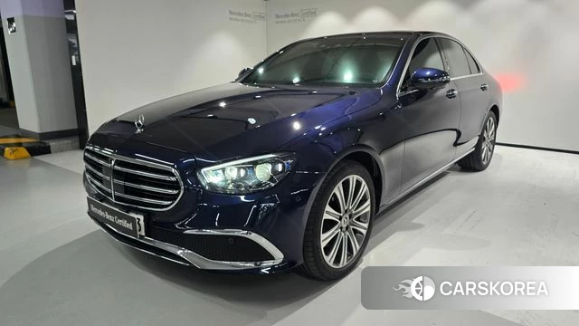 Mercedes-Benz E-Class W213 2023 Синий из Кореи