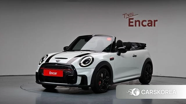 Mini Cooper S Convertible 2024 Белый из Кореи