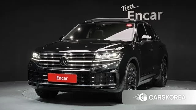 Volkswagen Touareg 3rd generation 2025 Черный из Кореи