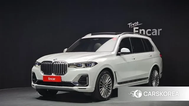 BMW X7 (G07) 2022 Белый из Кореи