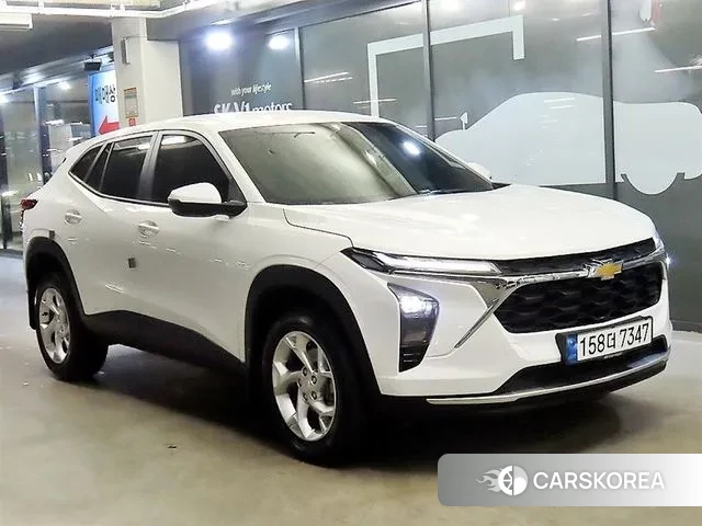 Chevrolet (GM Daewoo) Trax Crossover 2023 Белый из Кореи