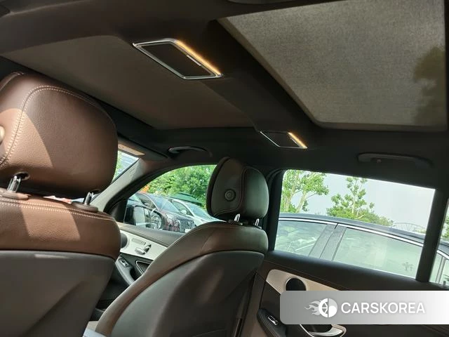 Mercedes-Benz GLC 2022 Черный из Китая
