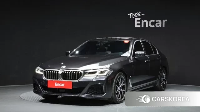 BMW 5 Series (G30) 2022 Серый из Кореи