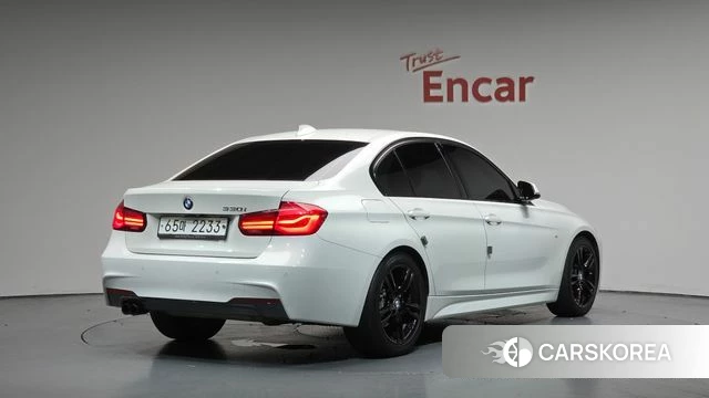 BMW 3 Series (F30) 2018 Белый из Кореи