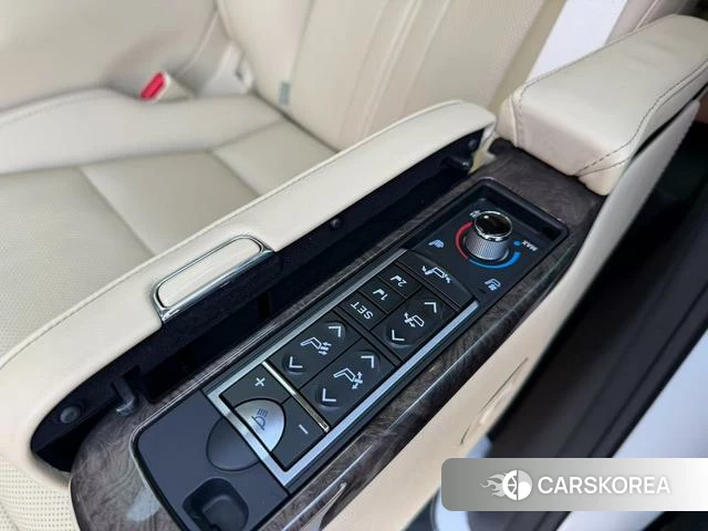 Toyota Wilfa 2022 Черный из Китая