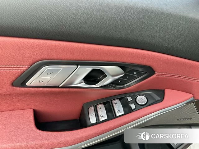 BMW 3 series 2021 Белый из Китая