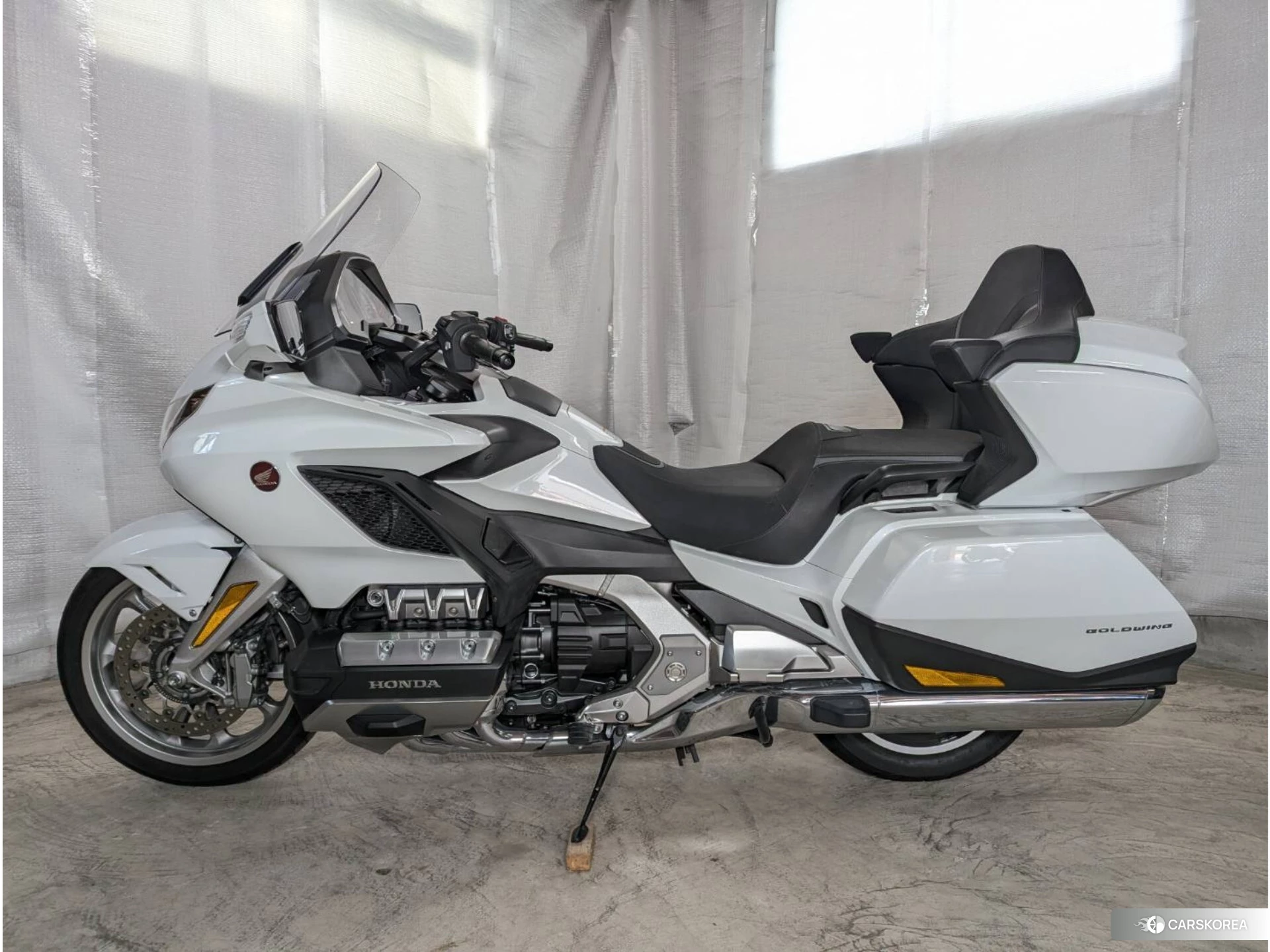 Проданный Honda GL1800 TOUR DCT 2021 из Японии, фото 3