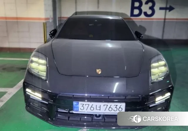 Porsche Panamera (972) 2024 Черный из Кореи