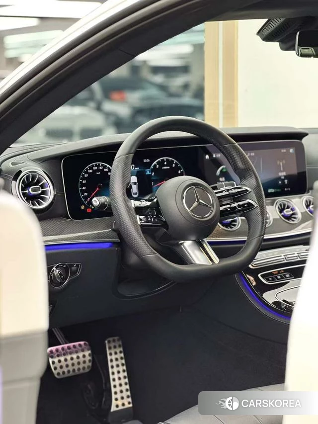 Mercedes-Benz E-class (imported) 2021 Белый из Китая