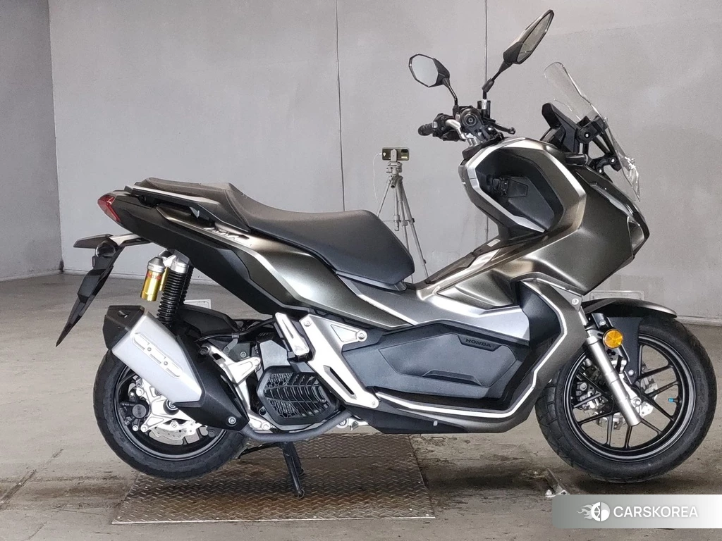 Проданный Honda ADV150 2019 из Японии, фото 2