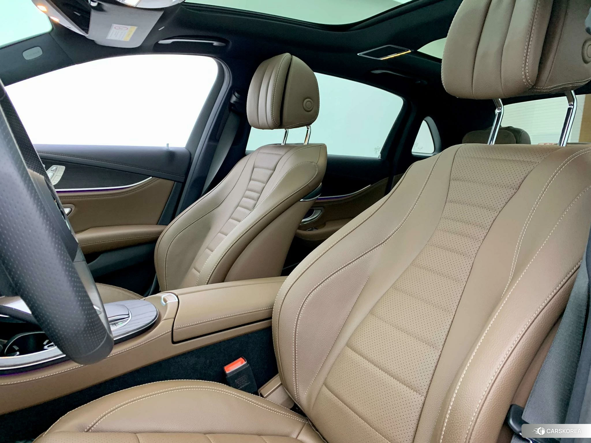 Mercedes-Benz E-class 2022 Черный из Китая