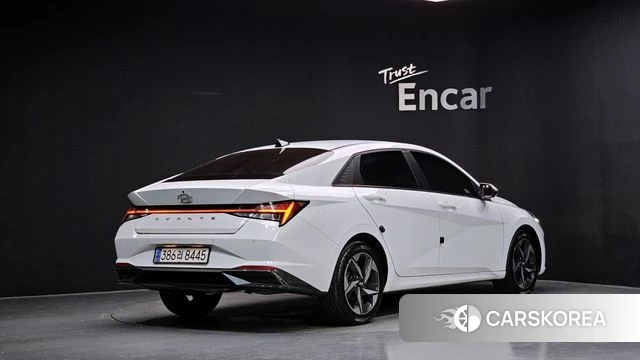 Hyundai Avante (CN7) 2021 Белый из Кореи