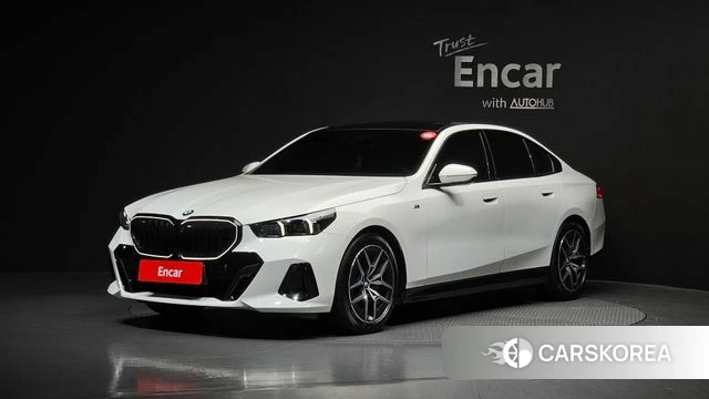 BMW 5 Series (G60) 2024 Белый из Кореи