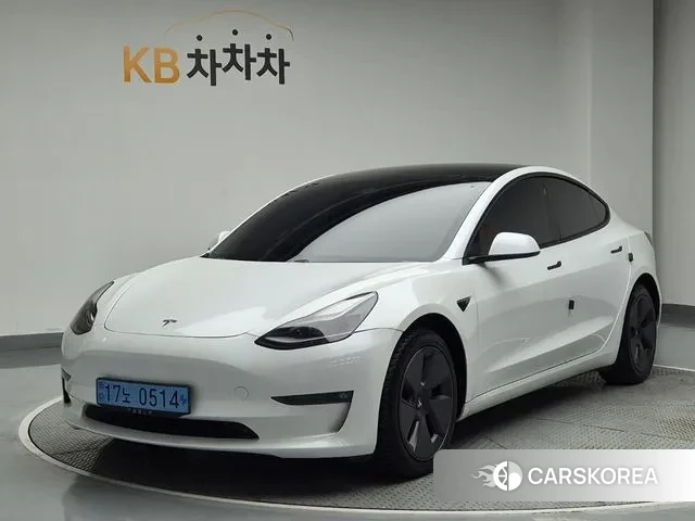 Tesla Model 3 2021 Белый из Кореи