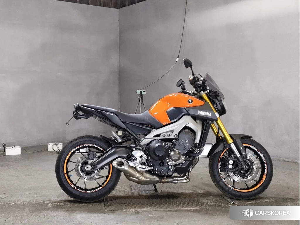 Проданный Yamaha MT-09 2014 из Японии