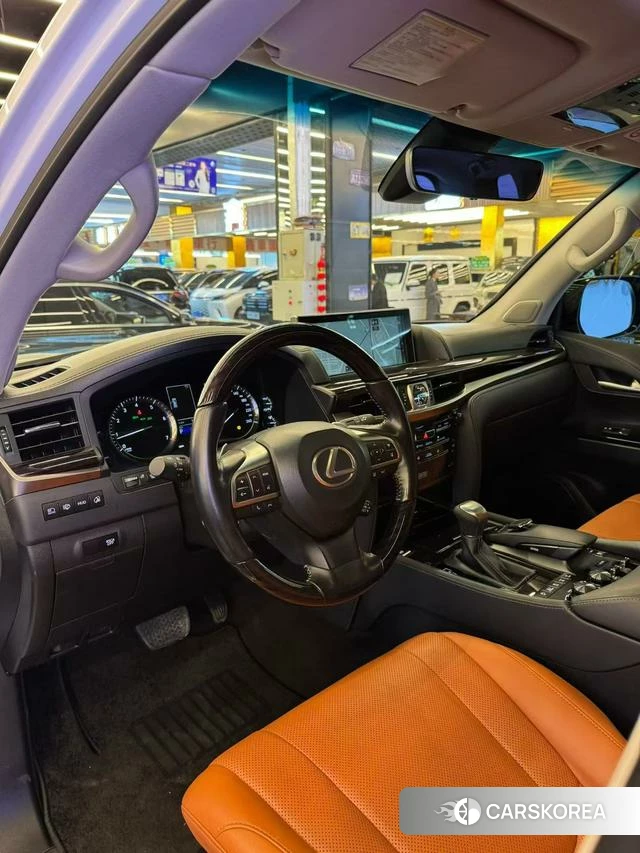 Lexus LX 2019 Белый из Китая