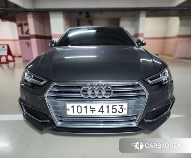 Audi A4 (B9) 2019 Серый из Кореи