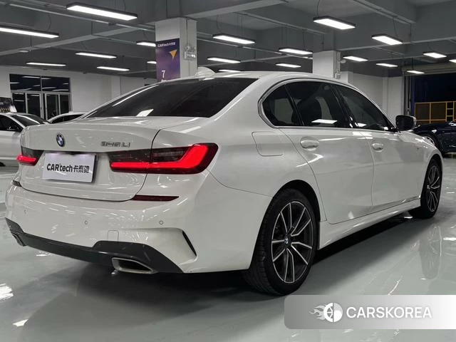 BMW 3 series 2022 Белый из Китая