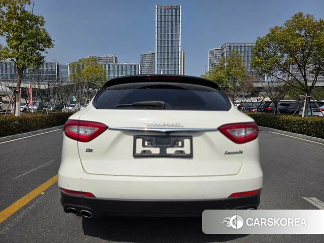 Maserati Levante 2020 Белый из Китая
