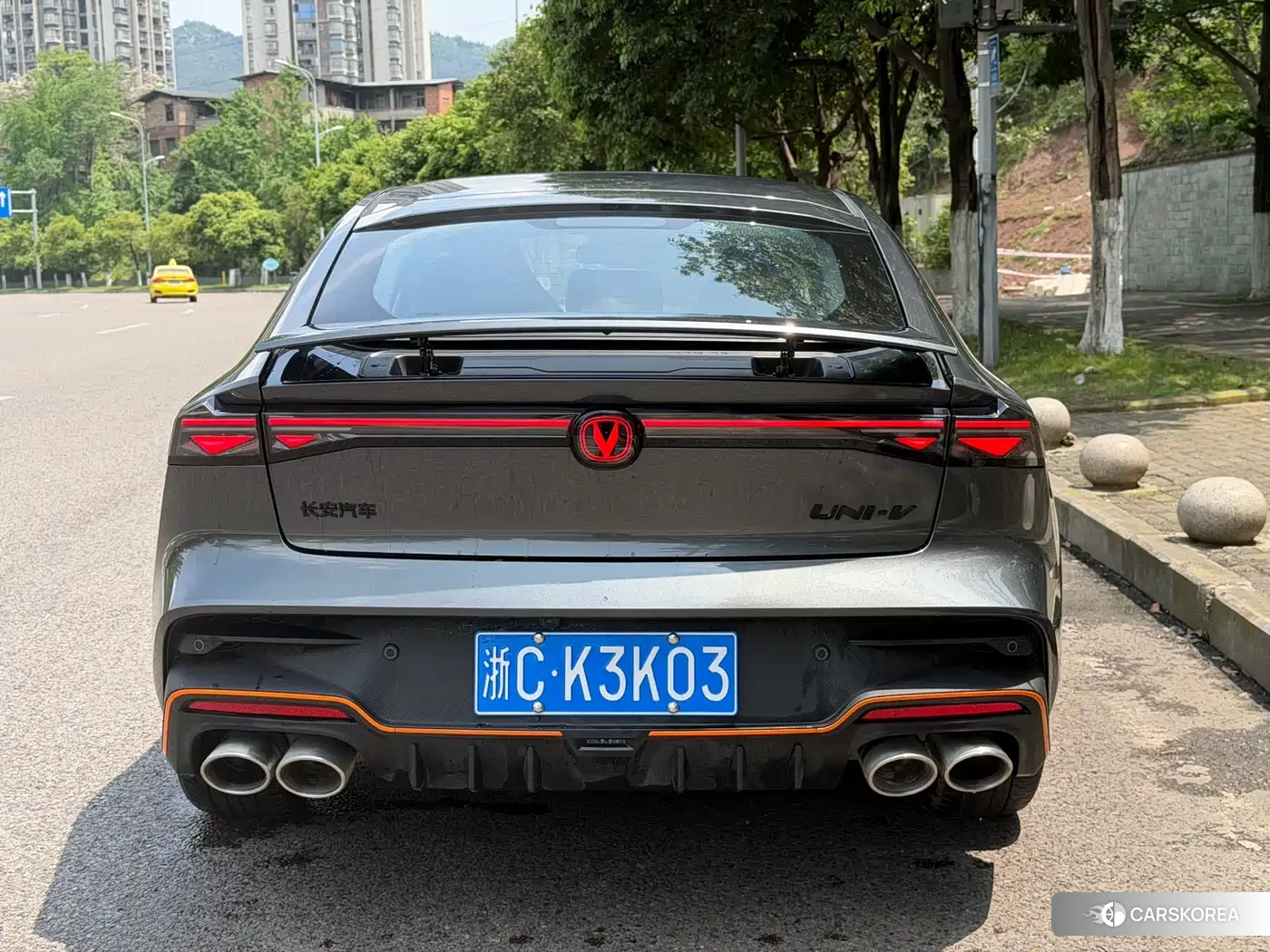Chang'an UNI-V 2025 Silver/gray из Китая
