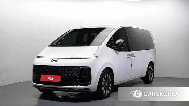 Hyundai Staria 2022 Белый из Кореи