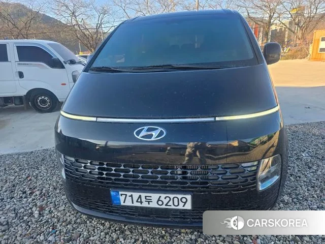 Hyundai Staria 2022 Черный из Кореи