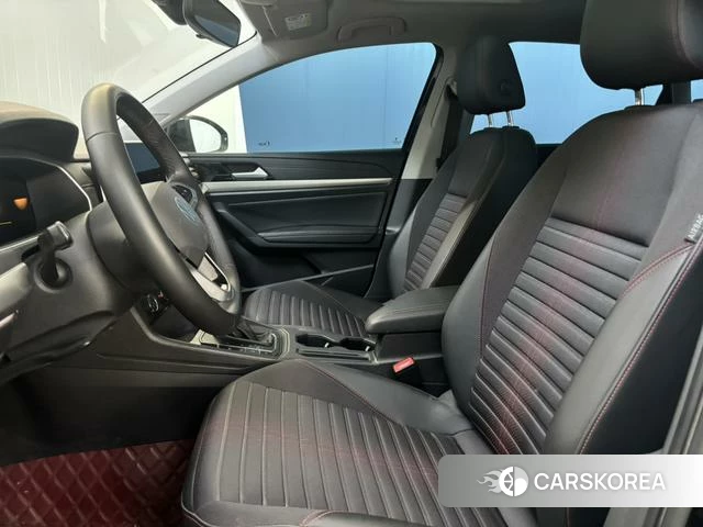 Volkswagen Lavida 2022 Черный из Китая