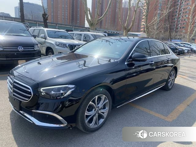 Mercedes-Benz E-class 2022 Черный из Китая