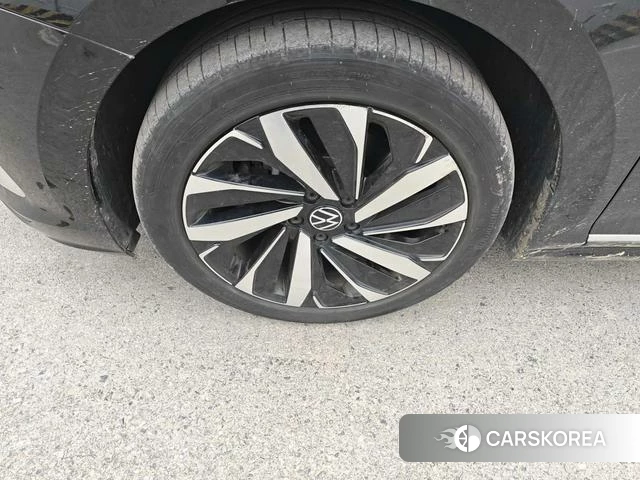 Volkswagen Passat 2024 Черный из Китая