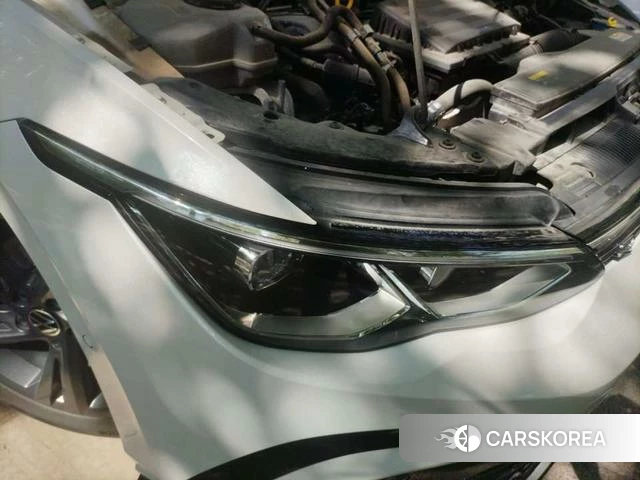 Volkswagen Golf 2023 Белый из Китая