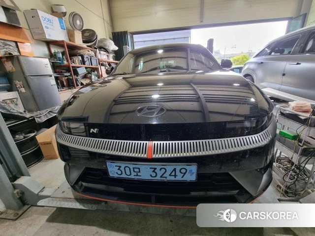 Hyundai Ionic 5 2023 Черный из Кореи