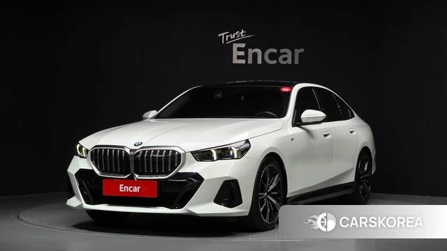 BMW 5 Series (G60) 2024 Белый из Кореи