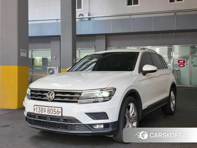 Volkswagen Tiguan second Generation 2020 Белый из Кореи