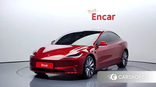 Tesla Model 3 2024 Красный из Кореи