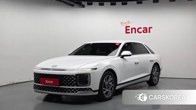 Hyundai Grandeur Hybrid (GN7) 2023 Белый из Кореи