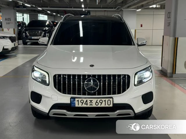 Mercedes-Benz GLB-Class X247 2021 Белый из Кореи