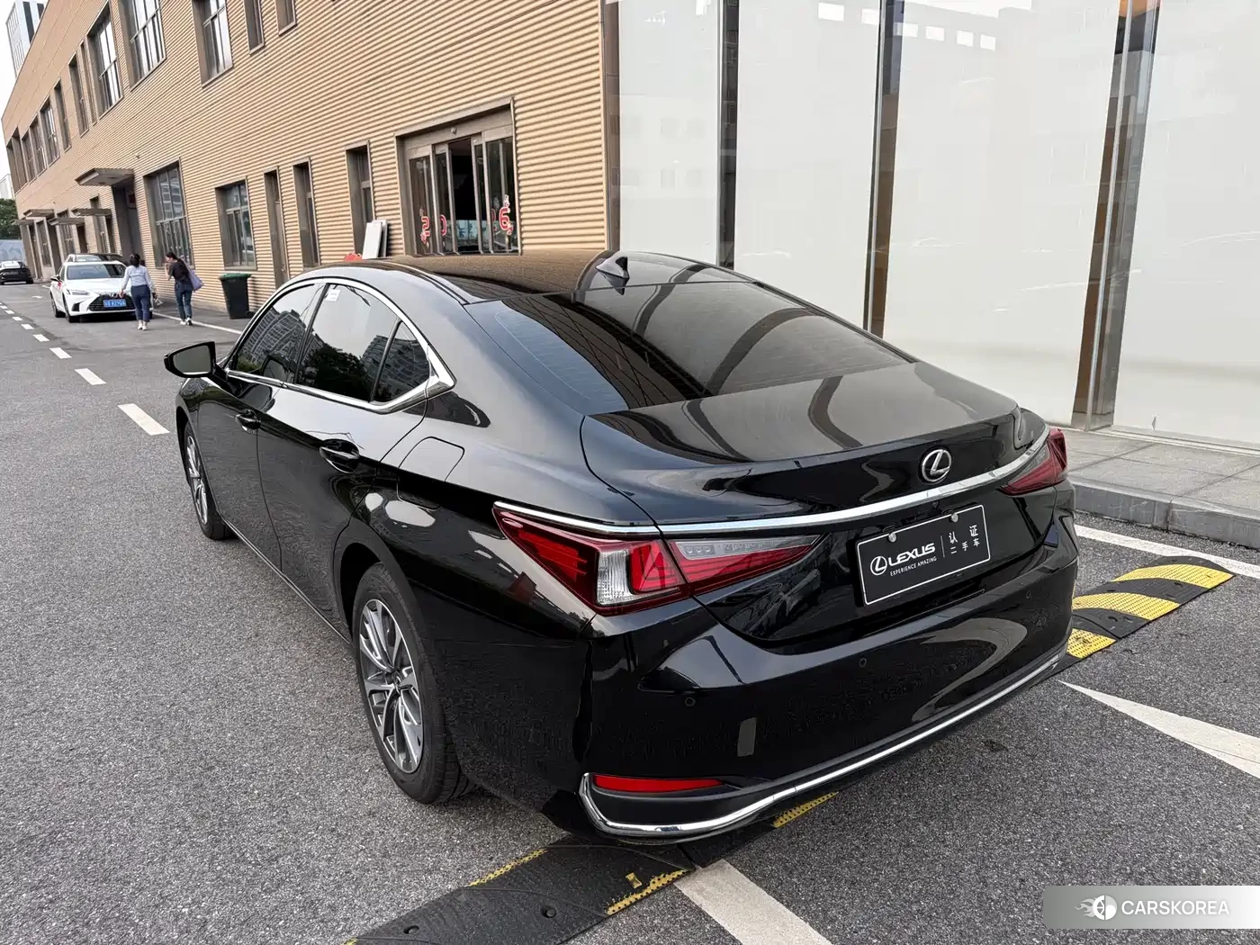 Lexus ES 2022 Черный из Китая
