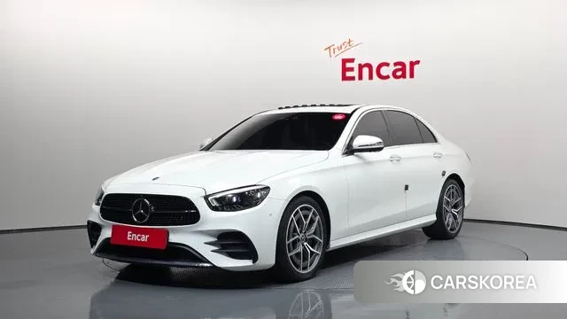 Mercedes-Benz E-Class W213 2020 Белый из Кореи