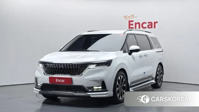Kia Carnival 4th generation 2023 Белый из Кореи