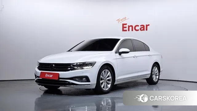 Volkswagen Passat GT (B8) 2021 Белый из Кореи