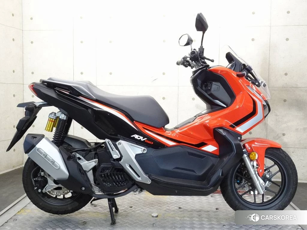 Проданный Honda ADV150 2019 из Японии