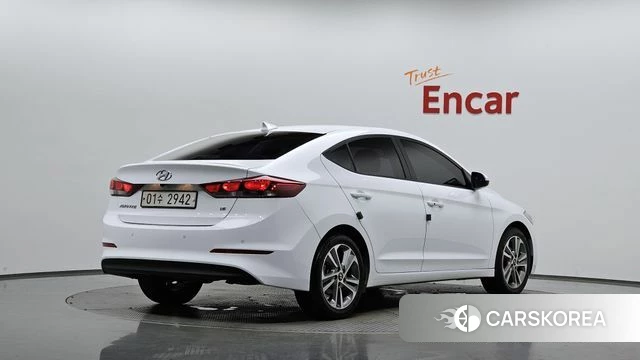 Hyundai Avante AD 2018 Белый из Кореи