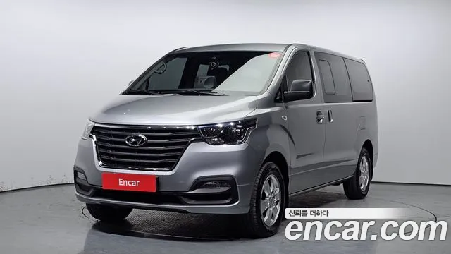 Hyundai The New Grand Starex 2018 Серый из Кореи