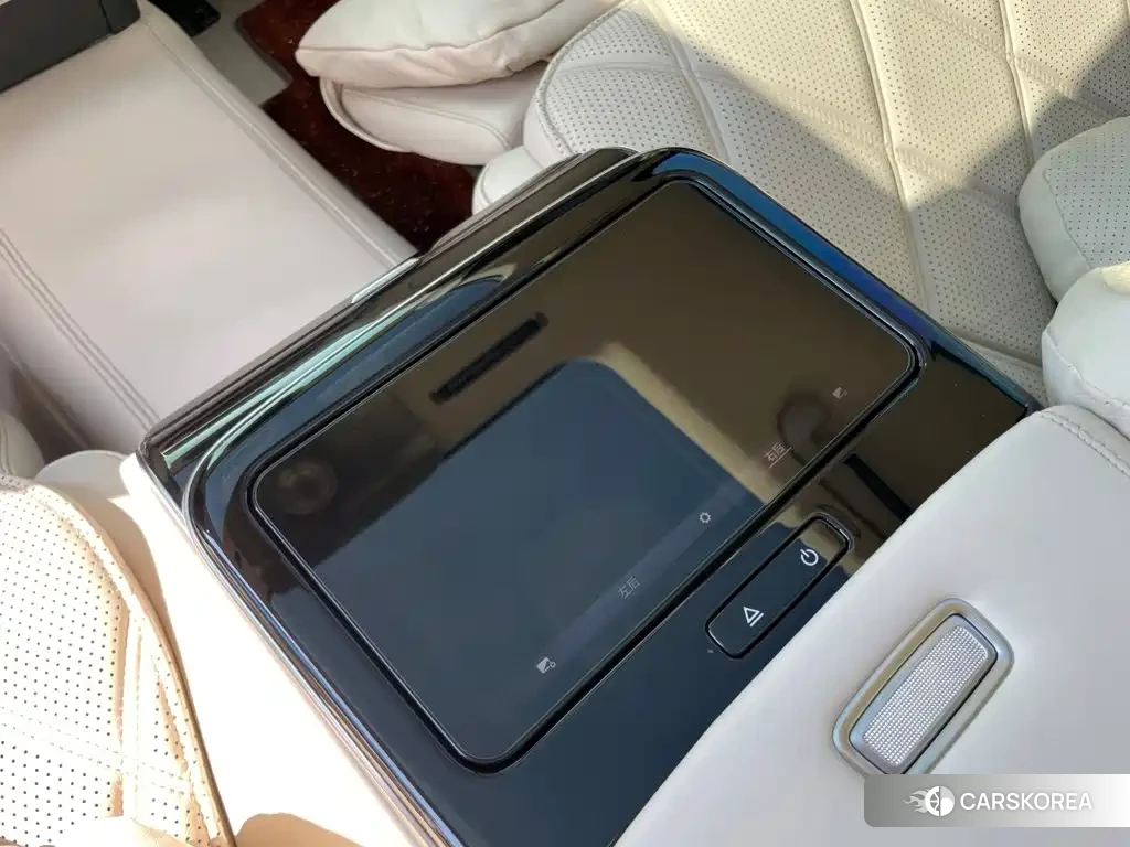 Mercedes-Benz Maybach S-Class 2023 Черный из Китая