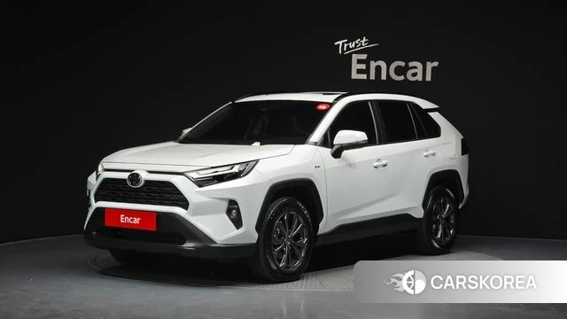 Toyota RAV4 5th Generation 2025 Белый из Кореи