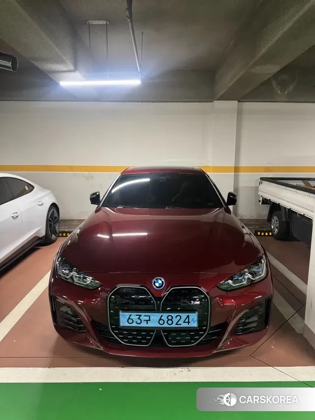 BMW i4 2024 Красный из Кореи